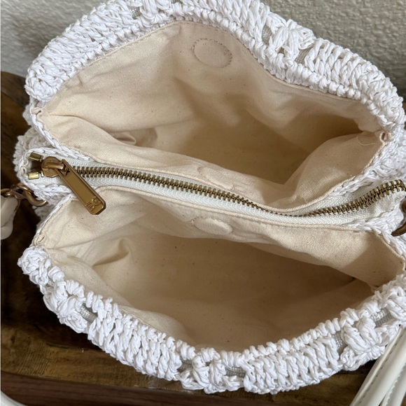 Sam Edelman White Crochet Crossbody Bag - Picture 5 of 6
